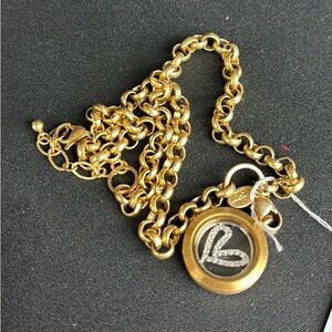 Origami Owl necklace with heart